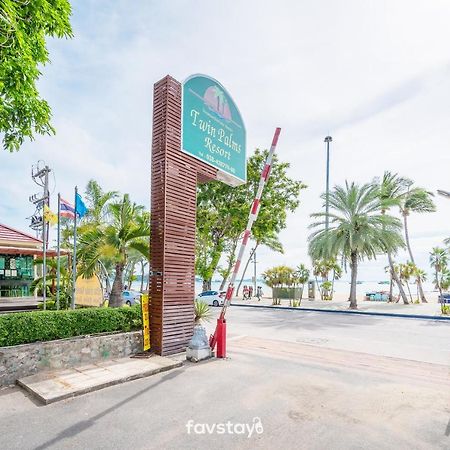 Twin Palms Suites And Residence Pattaya Extérieur photo